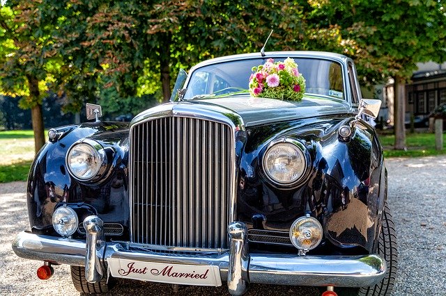 Bentley Hochzeitsauto just married